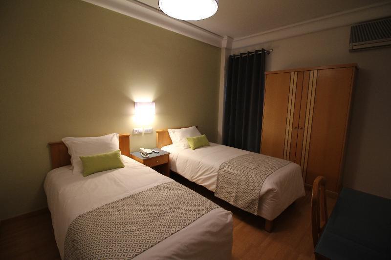 Imperador Hotel Lisbon Exterior photo